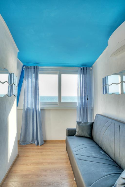 Appartamento Santorini Lido di Ostia Exteriör bild